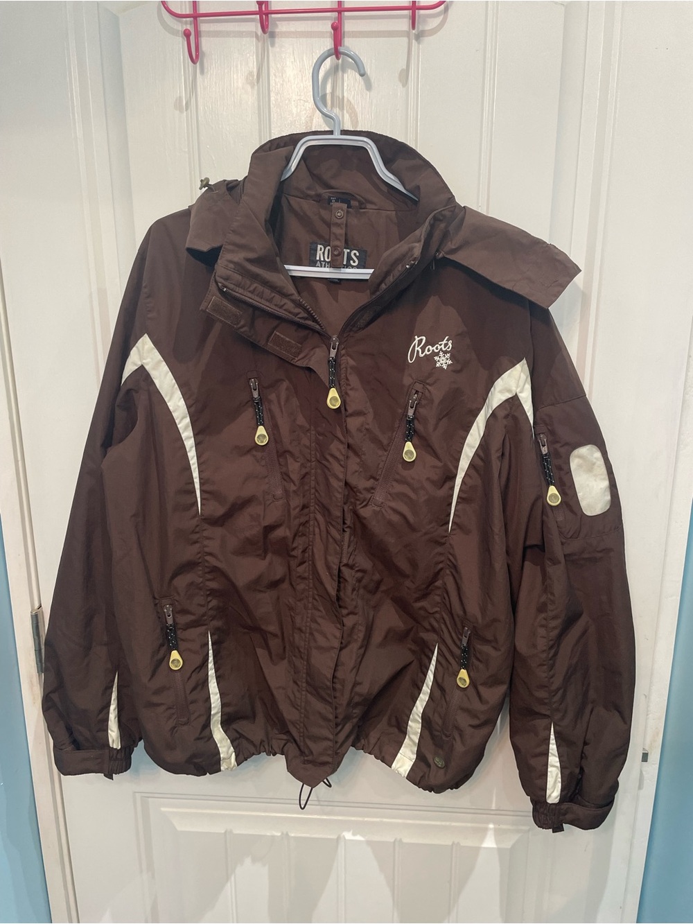 Vintage Roots Brown Raincoat with Cream Accents Y2K